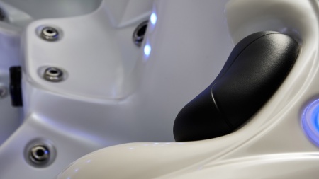 Гидромассажный СПА бассейн Joyee SPA London