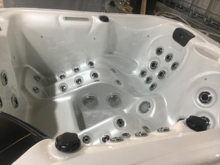 Гидромассажный спа бассейн Bigeer Трио BG-8891 Гидромассажный спа бассейн Bigeer Трио BG-8891